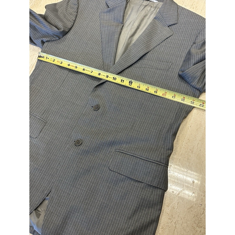 Canali Men's 40R Gray Pinstripe Blazer Sport Coat 100%‎ Wool Italy - Picture 8 of 16